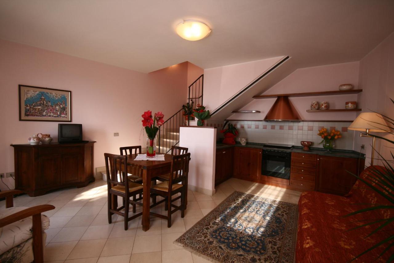 Casa Oliva Albergo Diffuso Bargni Zewnętrze zdjęcie